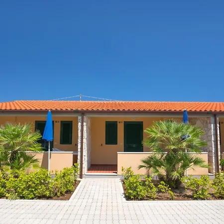 Villaggio Mirage Lägenhetshotell Vieste