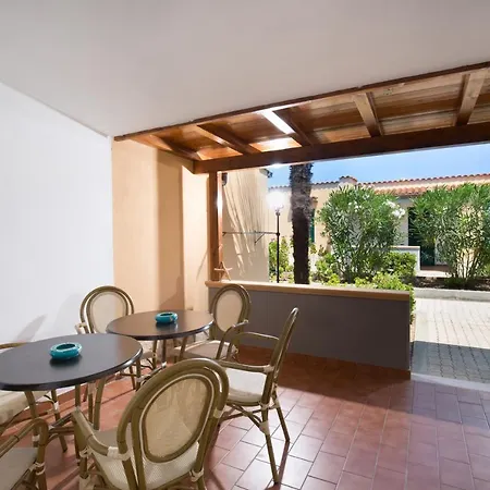 Villaggio Mirage Lägenhetshotell *