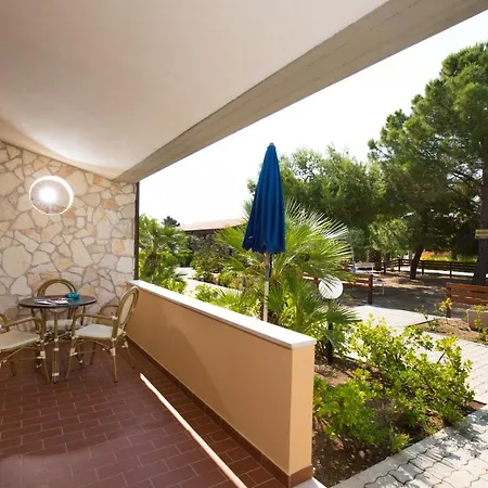 Villaggio Mirage *